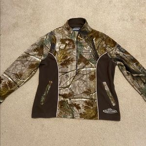 NWOT Team Realtree Pullover